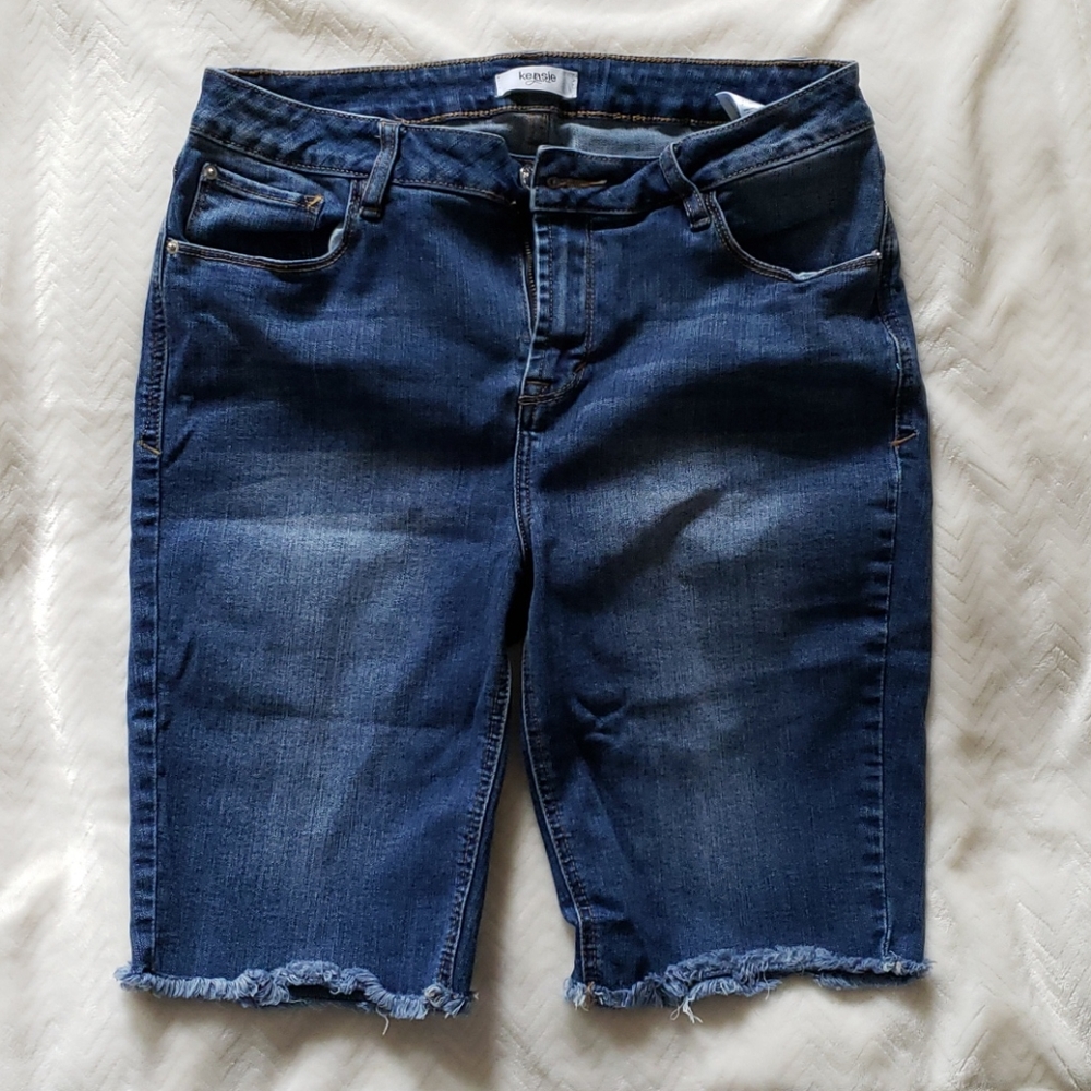 Ladies Shorts